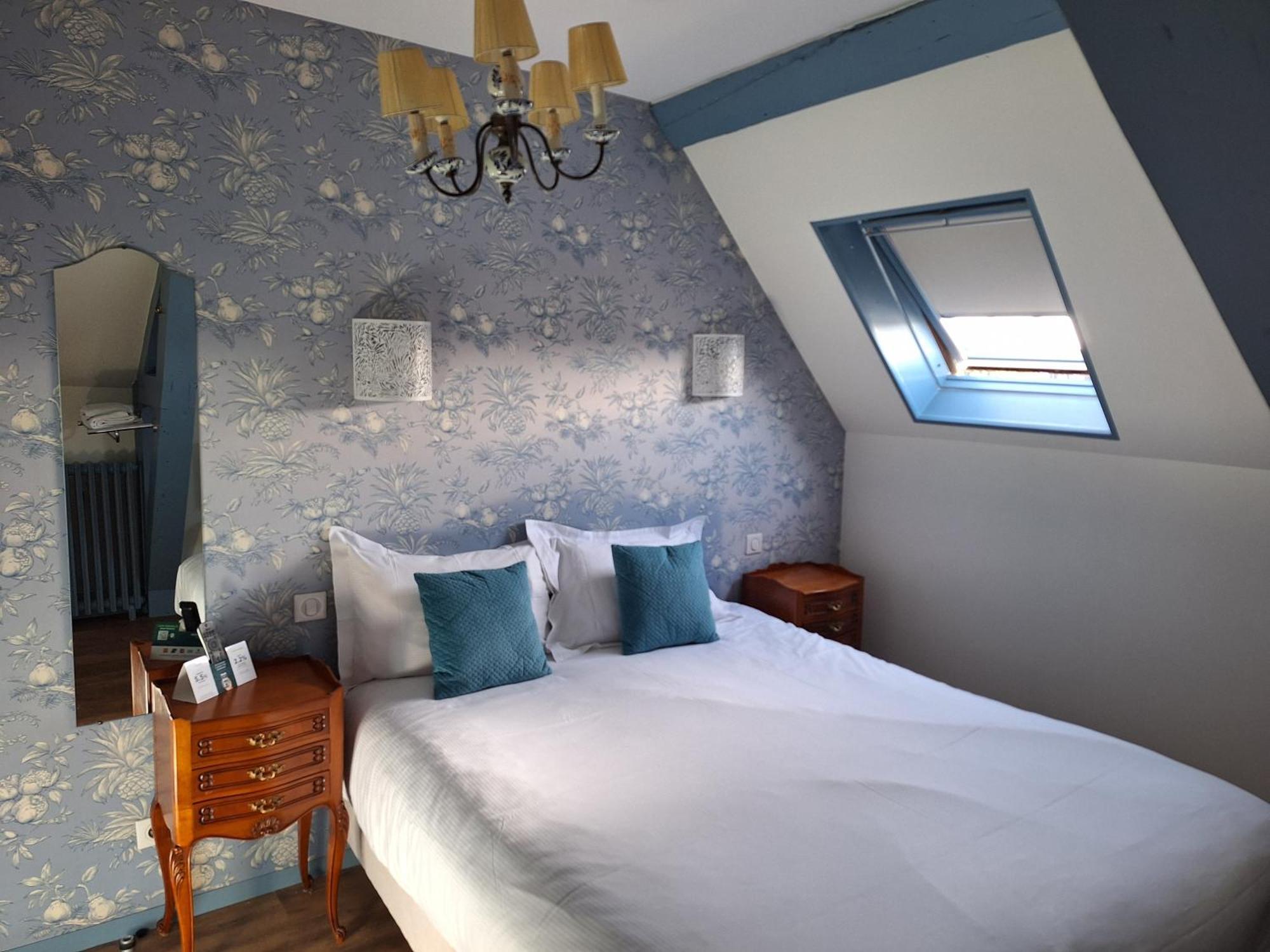 Hotel De Charme La Bonne Adresse - Logis Hotels Le Havre Eksteriør bilde
