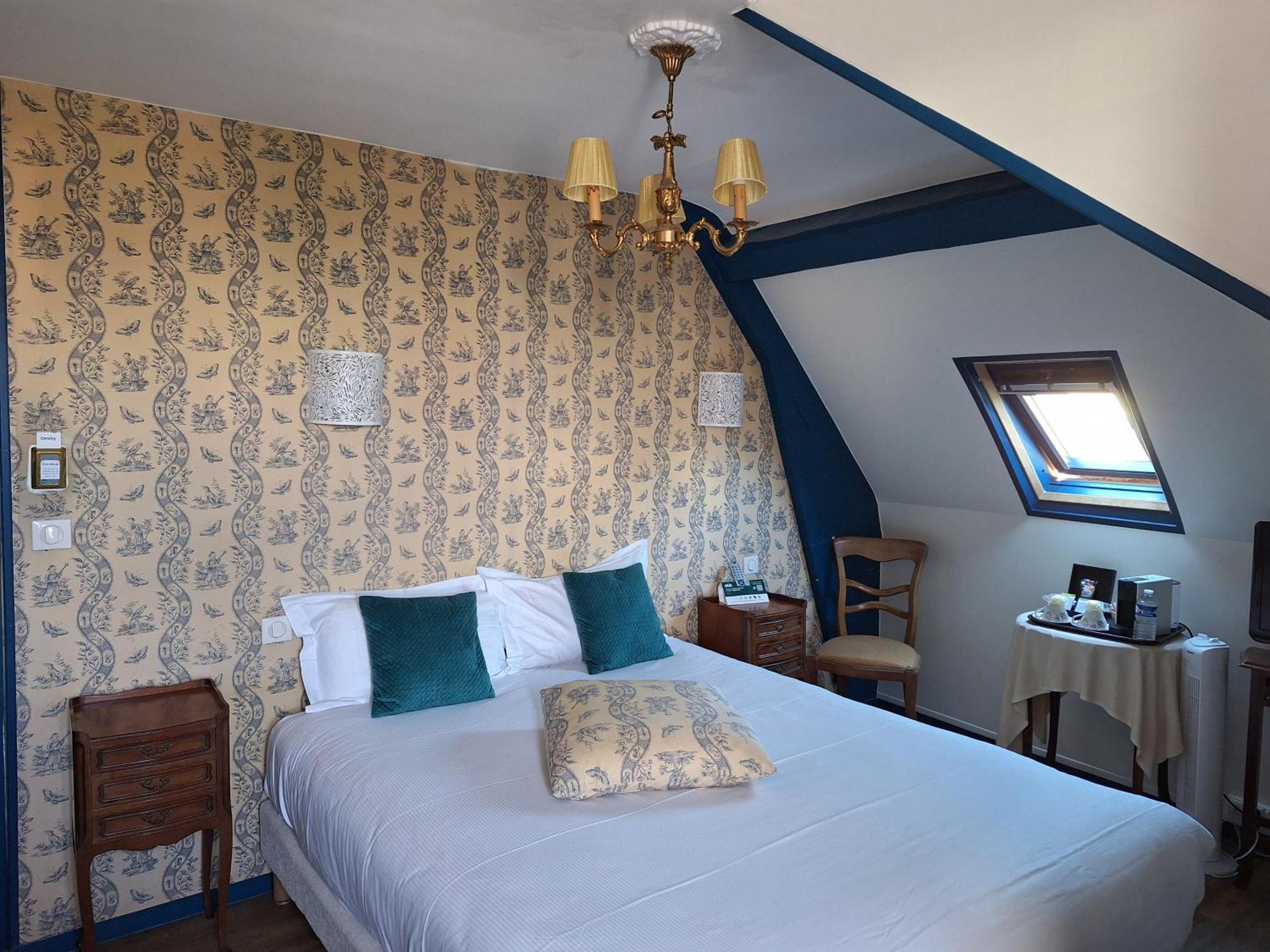 Hotel De Charme La Bonne Adresse - Logis Hotels Le Havre Eksteriør bilde